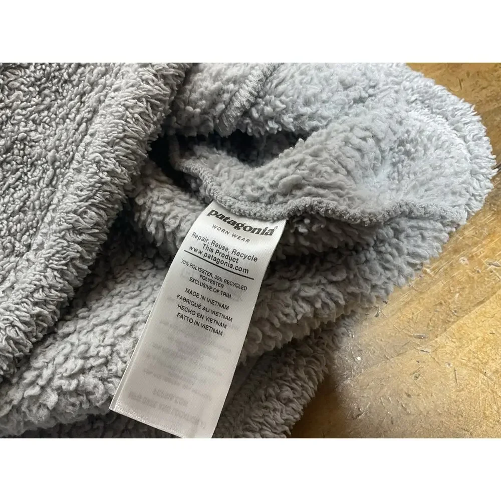 Patagonia Light Gray Women's Fleece 1/4 Zip Pullover